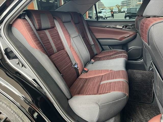 TOYOTA CROWN SEDAN 2015 Image 31