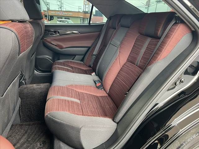 TOYOTA CROWN SEDAN 2015 Image 31