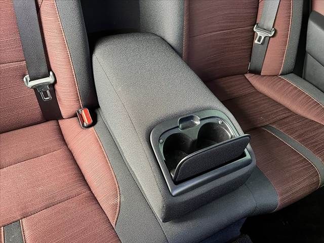 TOYOTA CROWN SEDAN 2015 Image 31