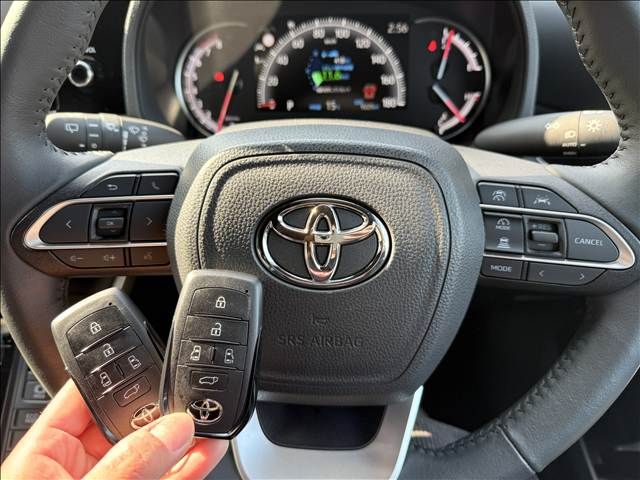 TOYOTA VOXY 2024 Image 31