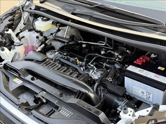 TOYOTA VOXY 2024 Image 31