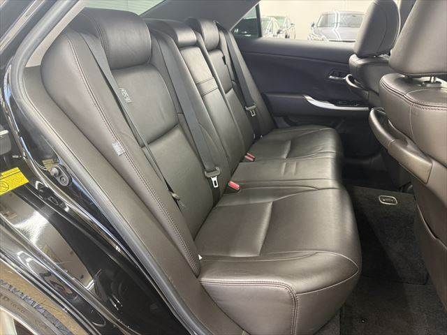 TOYOTA CROWN SEDAN 2011 Image 31