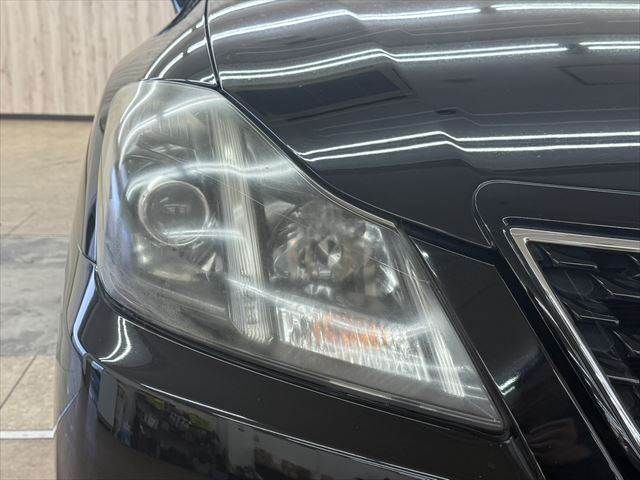 TOYOTA CROWN SEDAN 2011 Image 31