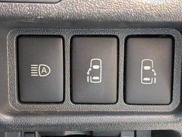 TOYOTA HIACE VAN 2WD 2018 Image 31