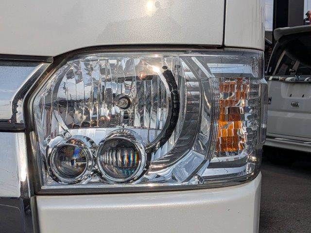 TOYOTA HIACE VAN 2WD 2018 Image 31