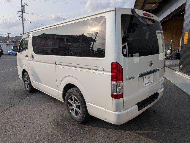 TOYOTA HIACE VAN 2WD 2018 Image 31