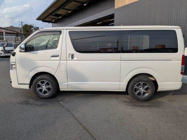 TOYOTA HIACE VAN 2WD 2018 Image 31