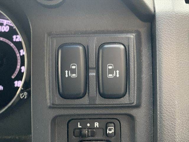 MITSUBISHI DELICA D:5 4WD 2015 Image 31