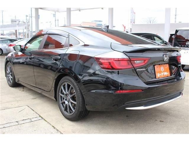 HONDA INSIGHT SEDAN 2019 Image 31