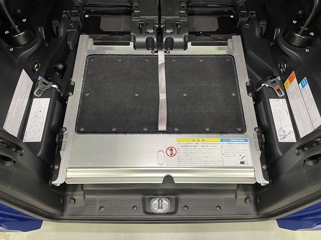 HONDA N BOX CUSTOM 2020 Image 31