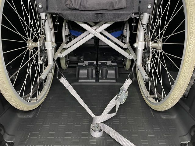 HONDA N BOX CUSTOM 2020 Image 31