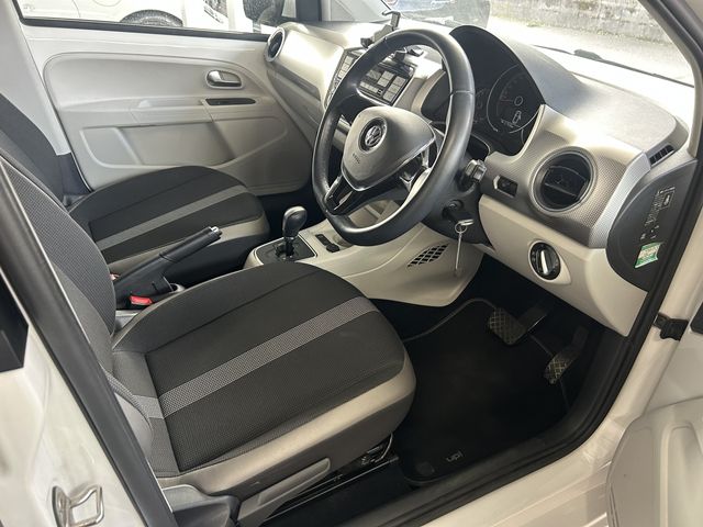 VOLKSWAGEN UP! 2018 Image 31