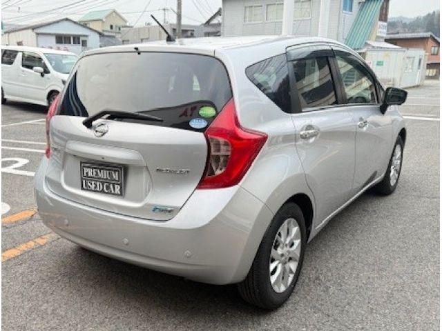 NISSAN NOTE 2015 Image 31