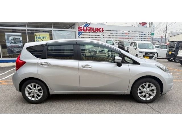 NISSAN NOTE 2015 Image 31