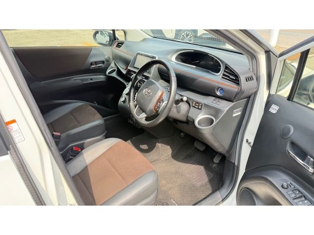 TOYOTA SIENTA HYBRID 2020 Image 31