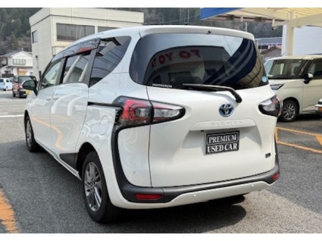 TOYOTA SIENTA HYBRID 2020 Image 31