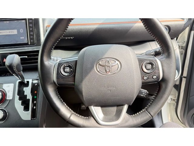 TOYOTA SIENTA HYBRID 2020 Image 31