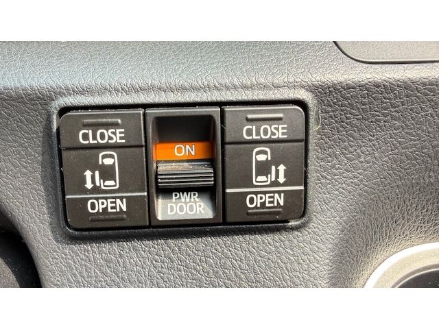 TOYOTA SIENTA HYBRID 2020 Image 31