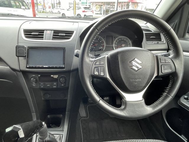 SUZUKI SWIFT 2015 Image 31