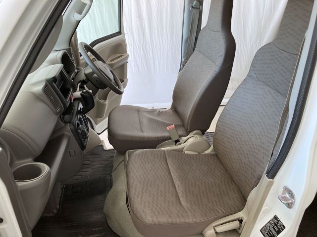 MAZDA SCRUM VAN 2019 Image 31