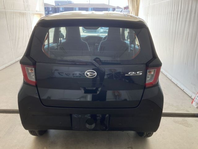 DAIHATSU MIRA E:S 2025 Image 31