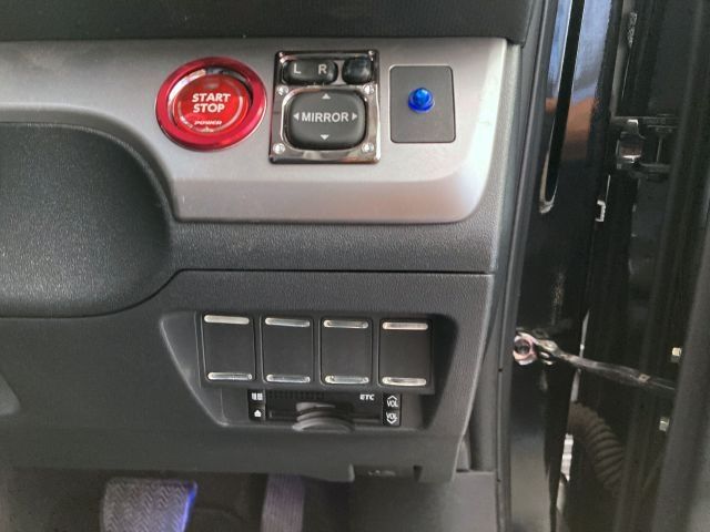 TOYOTA COROLLA RUMION 2011 Image 31