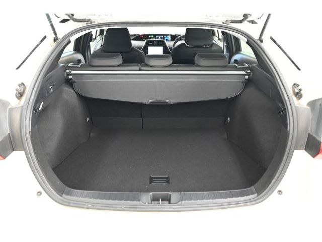 TOYOTA PRIUS 2022 Image 31