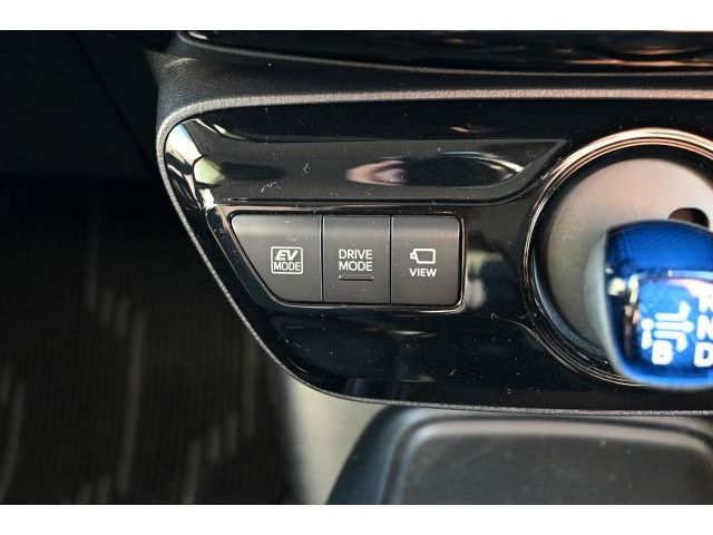 TOYOTA PRIUS 2022 Image 31