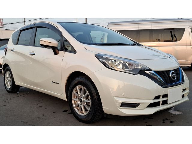 NISSAN NOTE 2018 Image 31