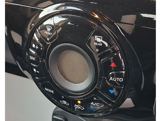 NISSAN NOTE 2018 Image 31