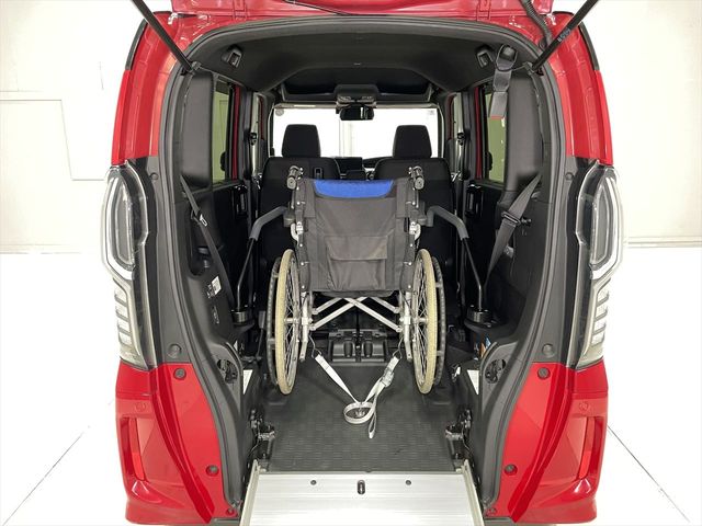 HONDA N BOX CUSTOM 2018 Image 31