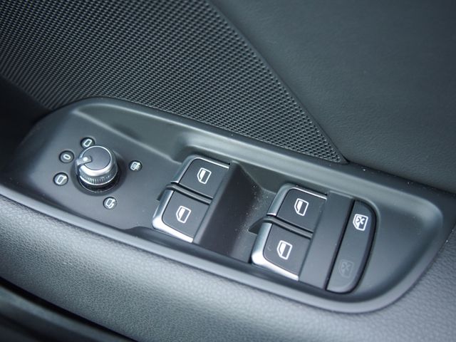 AUDI S3 SEDAN 2016 Image 31