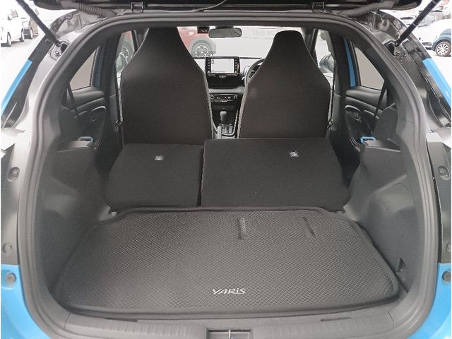 TOYOTA YARIS HYBRID 2022 Image 31