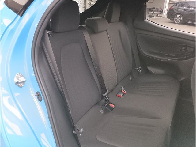 TOYOTA YARIS HYBRID 2022 Image 31