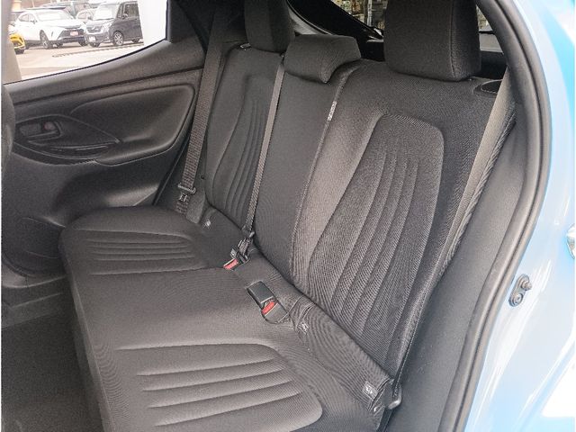 TOYOTA YARIS HYBRID 2022 Image 31