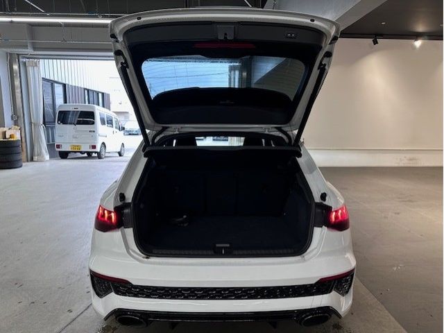 AUDI RS3 SPORTBACK 2024 Image 31