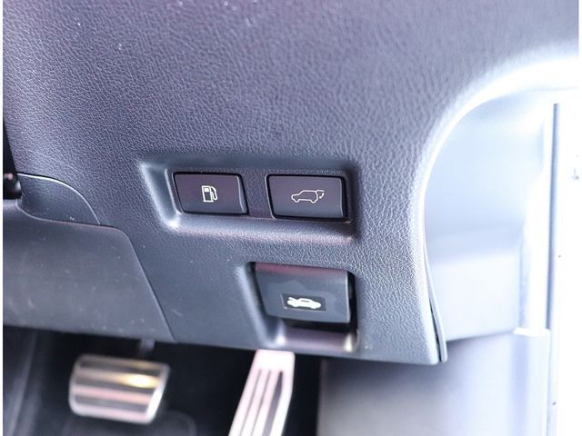 TOYOTA LEXUS UX250H 2020 Image 31