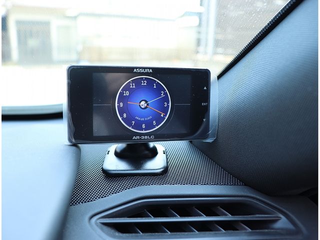 TOYOTA LEXUS UX250H 2020 Image 31