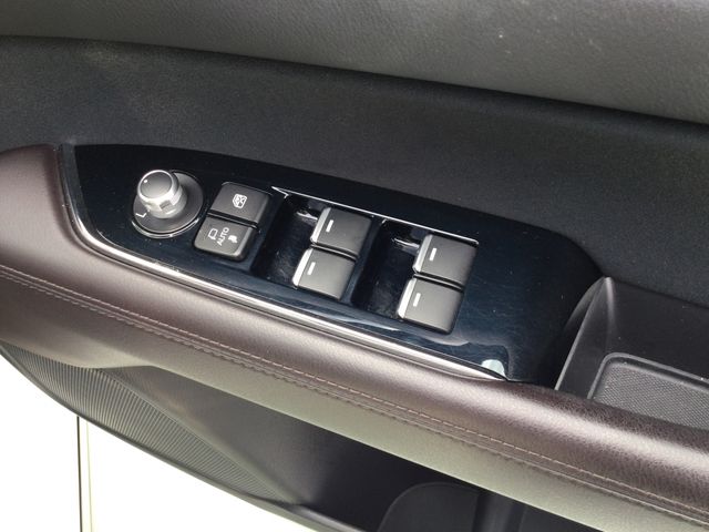 MAZDA CX-8 2018 Image 31