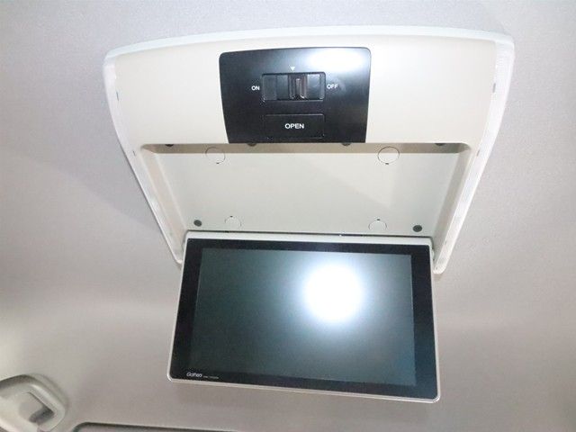 HONDA STEPWAGON 2017 Image 31