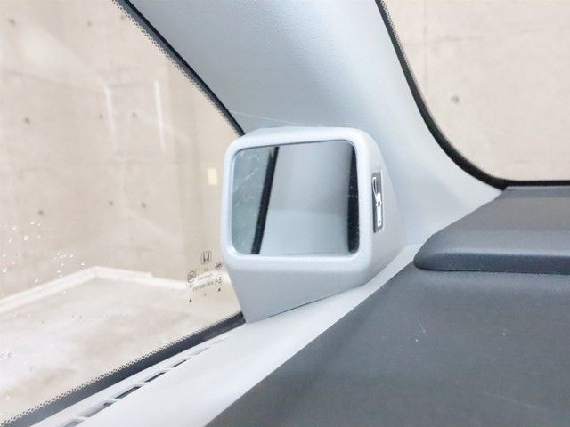 HONDA STEPWAGON 2017 Image 31