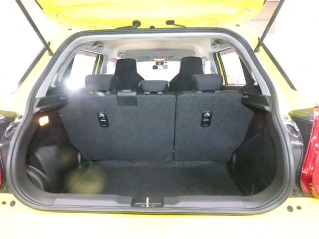 SUZUKI SWIFT 2023 Image 31