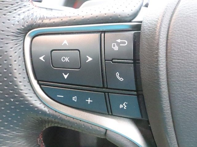 TOYOTA LEXUS UX250H 2019 Image 31