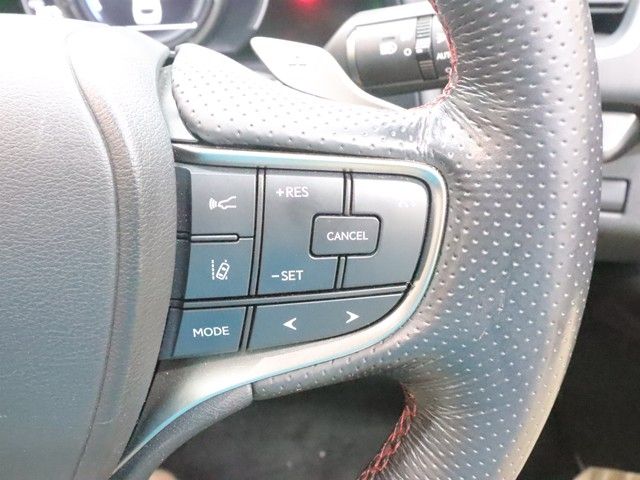 TOYOTA LEXUS UX250H 2019 Image 31