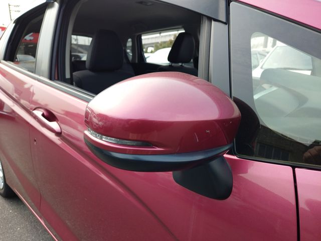 HONDA FIT HYBRID 4WD 2017 Image 31