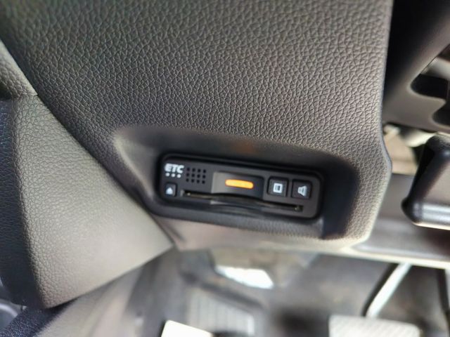 HONDA FIT HYBRID 4WD 2017 Image 31