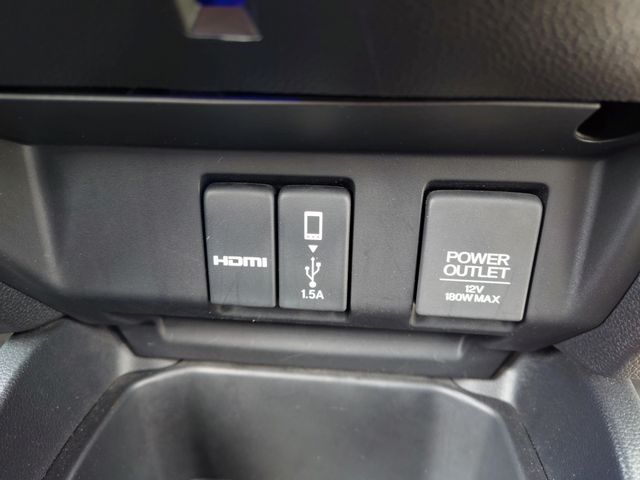 HONDA FIT HYBRID 4WD 2017 Image 31