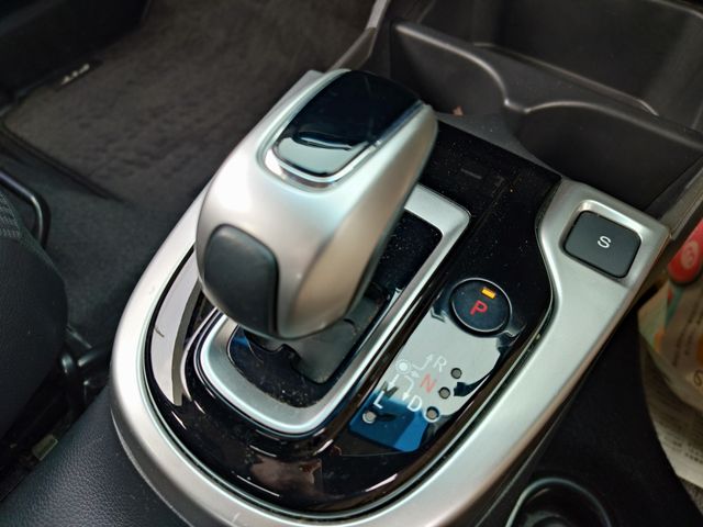 HONDA FIT HYBRID 4WD 2017 Image 31