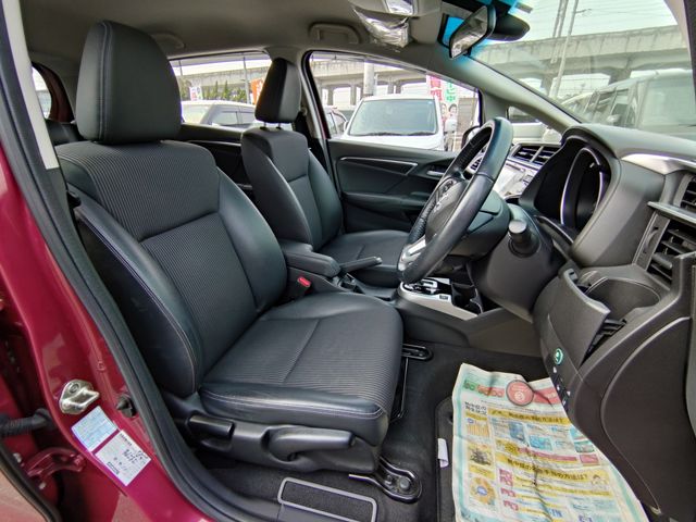 HONDA FIT HYBRID 4WD 2017 Image 31