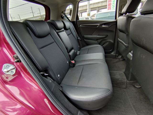 HONDA FIT HYBRID 4WD 2017 Image 31